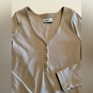 Hollister Girls Bundle Set of Shirts Tops